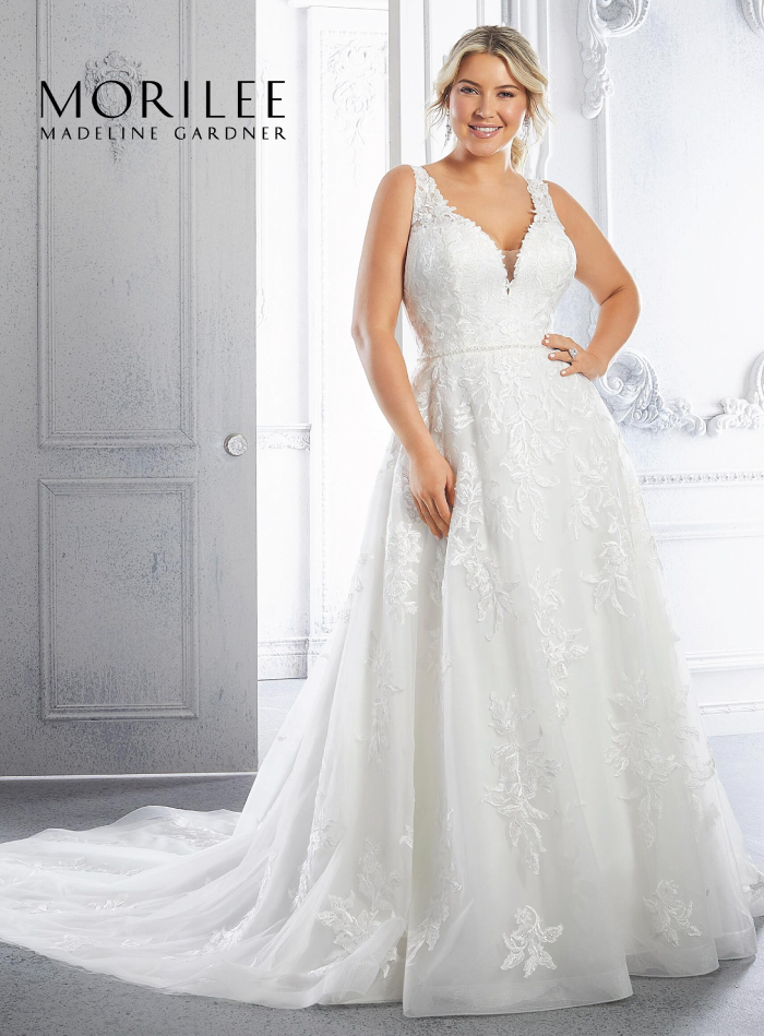 Plus-size sleeveless A-line wedding dress