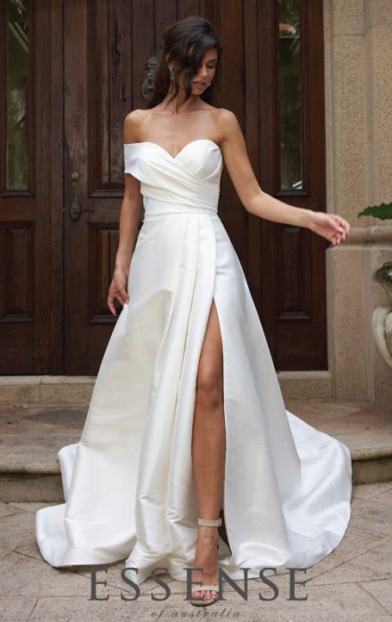 One-shoulder silk A-line wedding dress